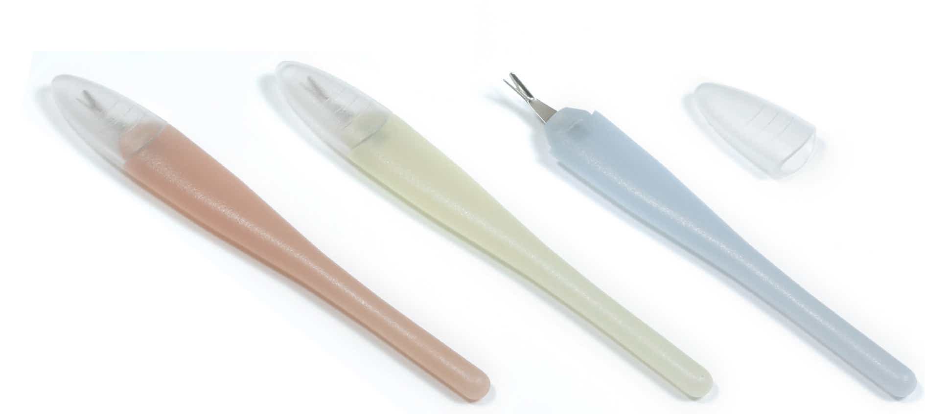 ALTESSE STAINLESS STEEL CUTICLE CUTTER WITH CAP 12 5CM RANDOM COLORS