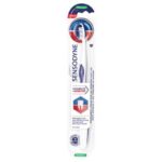 SENSODYNE TOOTHBRUSH SENSITIVITY AND GUMS MEDIUM