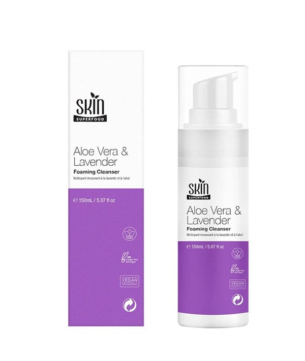 ALOE VERA AND LAVENDER FOAMING CLEANSER 